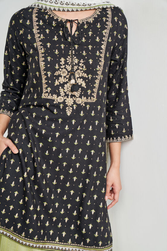 Black Ethnic Motifs Flared Suit, Black, image 5